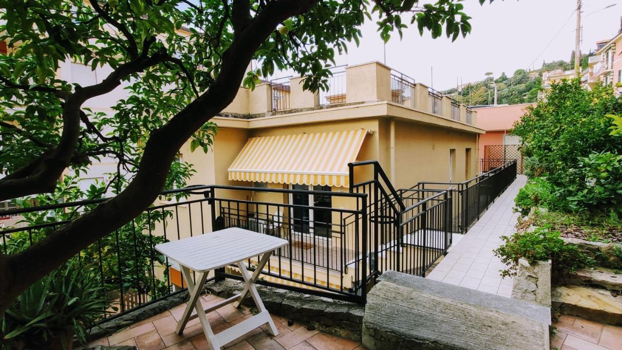 Residence Mare Azzurro Lerici Buitenkant foto