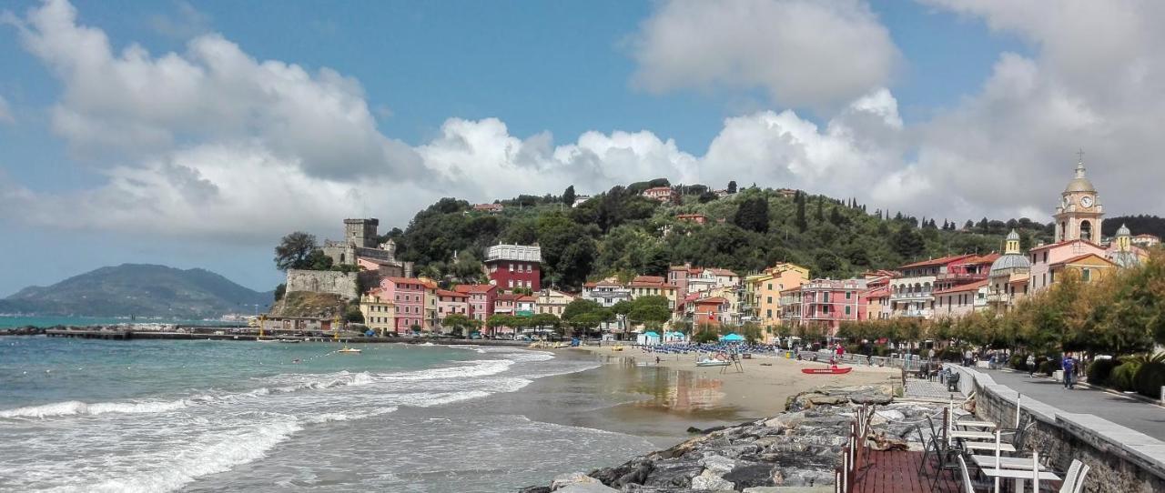 Residence Mare Azzurro Lerici Buitenkant foto